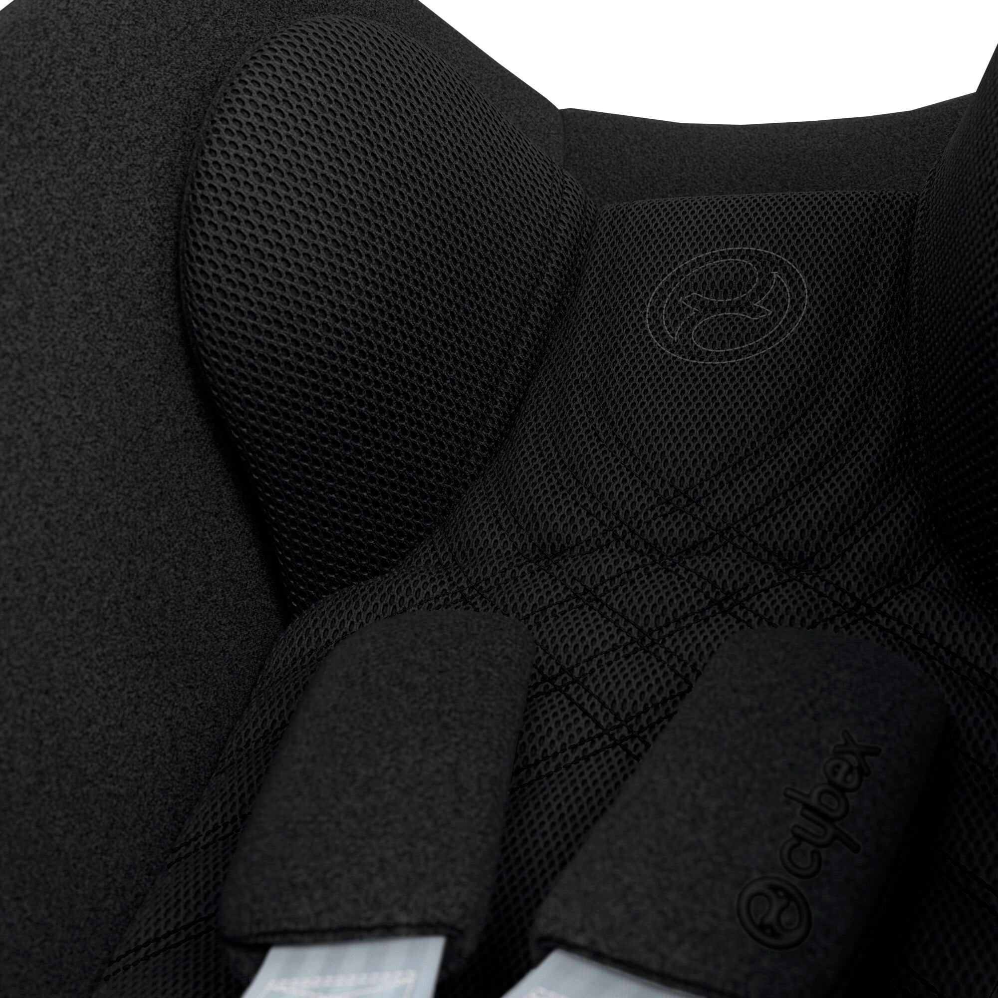 Cybex Cloud T i-Size Plus Car Seat & Base T Isofix Base - Sepia Black